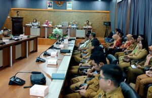 Sekda Barito Utara Buka Rapat Koordinasi Gugus Tugas Kabupaten Layak Anak 2025