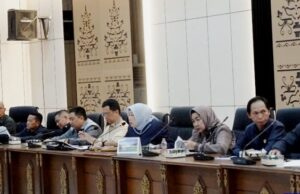 DPRD dan Pemkab Barut Rapat Persiapan APBD 2026, Ketua DPRD Sebut Setiap Rupiah Harus untuk Kepentingan Masyarakat