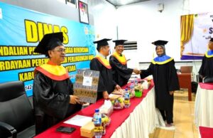 Pemerintah Kabupaten Barito Utara Berikan Pengakuan Terhadap Lansia Yang Produktif dan Berperan Penting Dalam Kehidupan Sosial Masyarakat