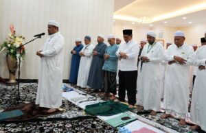 Tunaikan Nazar, Bupati Gelar Barito Utara Bersholawat 2025 Bersama Habib Syech