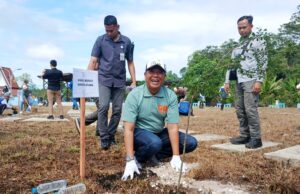 Bupati Ajak Masyarakat Hijaukan Bumi pada Peringatan Hari Menanam Pohon Indonesia 2025