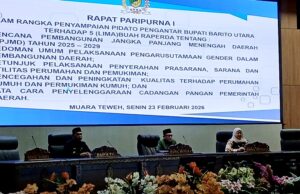 Wakil Ketua I DPRD Barito Utara Pimpin Rapat Paripurna I Penyampaian 5 Raperda Tahun 2026