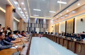 DPRD Tegaskan Perusahaan Hentikan Penggunaan Jalan KM 30 Sebelum Ada Peningkatan Kualitas Jalan