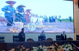 Bupati Barito Utara Hadiri Paripurna Penyampaian Pandangan Umum Dewan Terhadap Lima Raperda Strategis Jadi Sorotan Fraksi