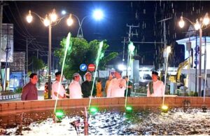 Bupati Barito Utara Tinjau Penataan Lampu Kota Muara Teweh pada Malam Hari