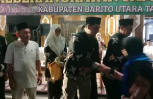 Bupati Lepas JCH Barito Utara, Ingatkan Jaga Kesehatan dan Kesabaran