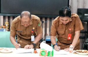 Sertijab Kadis Kominfosandi Barito Utara, H Mochamad Ikhsan Serahkan Jabatan kepada H Ardian