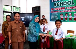 Ketua TP PKK Ajak Peserta Didik Membiasakan Konsumsi Pangan Lokal Bergizi Melalui Program B2SA Goes To School