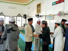Safari Shalat Jumat di Lampeong, Bupati Tegaskan Percepatan Infrastruktur Demi Pemerataan Pembangunan