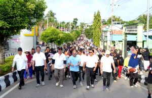 Bupati Barito Utara Hadiri Senam dan Jalan Sehat Hari Bhayangkara ke-80, Perkuat Sinergi Polri dan Masyarakat