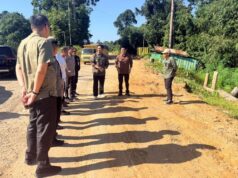 Tinjau Jalan KM 30, Bupati Barito Utara Instruksikan Percepatan Pengerjaan Akses Menuju Desa Jamut