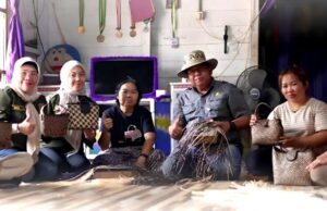 Pemkab Barito Utara Dorong Pengembangan Rotan Menjadi Produk Bernilai Tambah