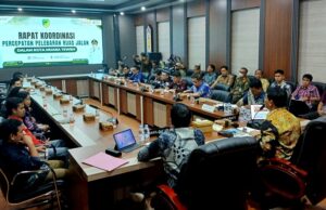 Bupati Barito Utara Tegaskan Percepatan Pelebaran Jalan Dalam Kota, Pembongkaran Bangunan Harus Dituntaskan